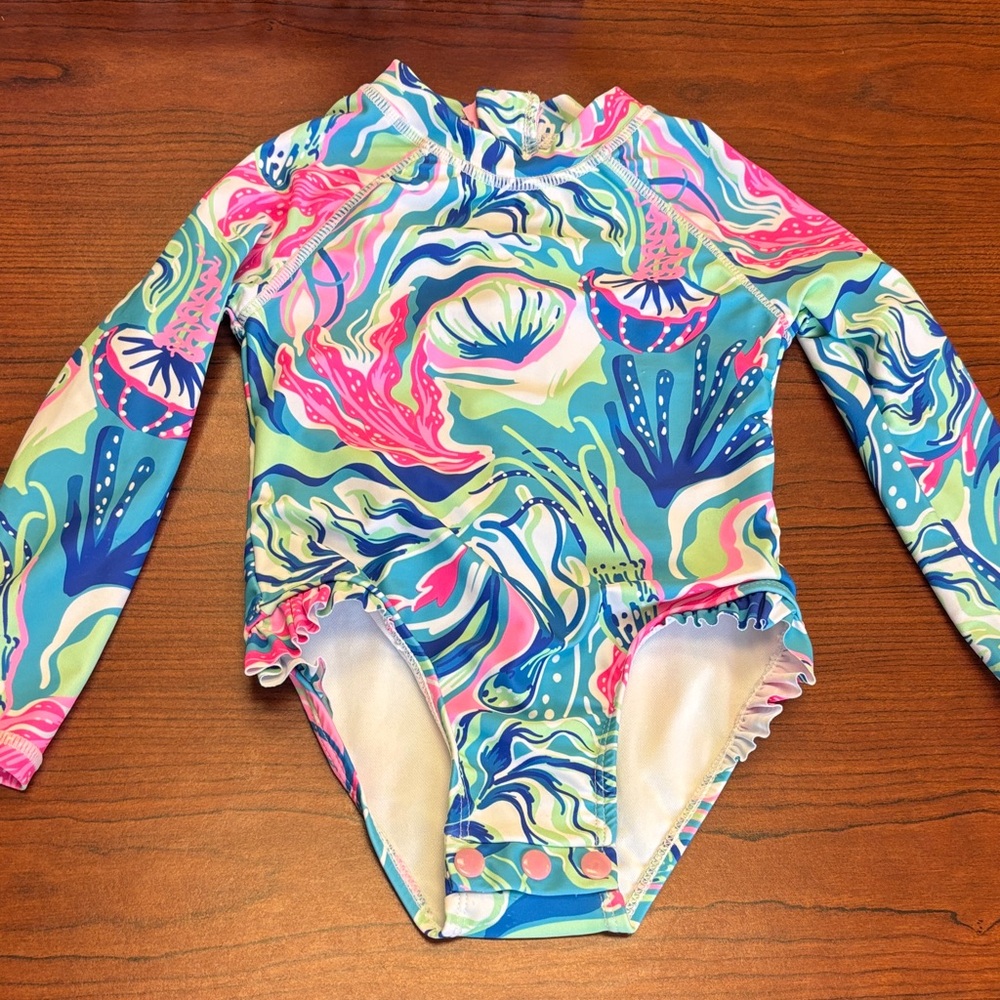 NWOT Tommy Bahama Kids Multicolor 1 piece Swim Rashguard